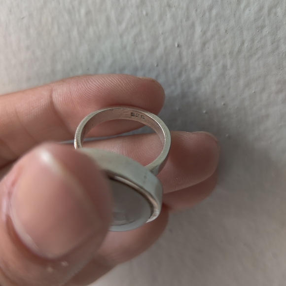 Sterling Silver Moonstone Ring (please read) - Picture 8 of 8